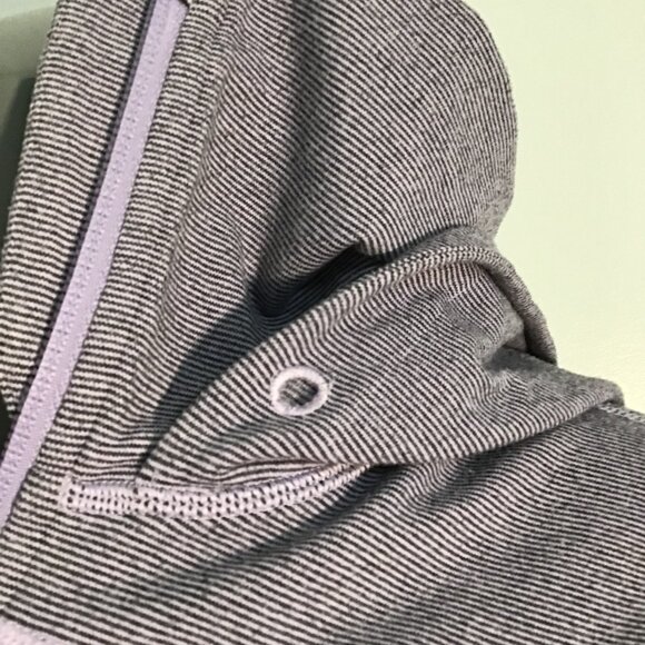 Lululemon Stride Jacket Brushed Lilac Heathered Coal Wee Stripe/Lilac Size 8 - Picture 13 of 13